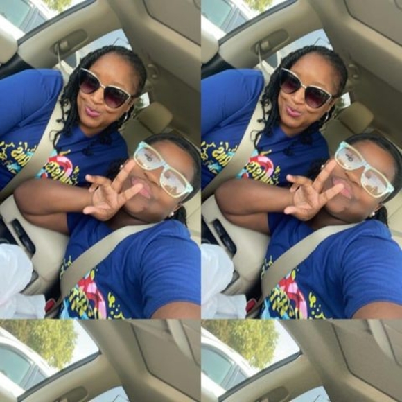 Meet your Posher, Roxanne - Picture 1 of 1